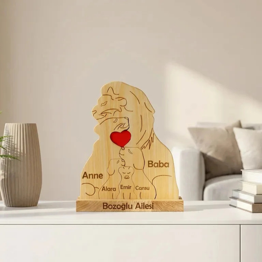 Aslan Figürlü Kişiye Özel Ahşap Aile Puzzle'ı 3 Çocuklu